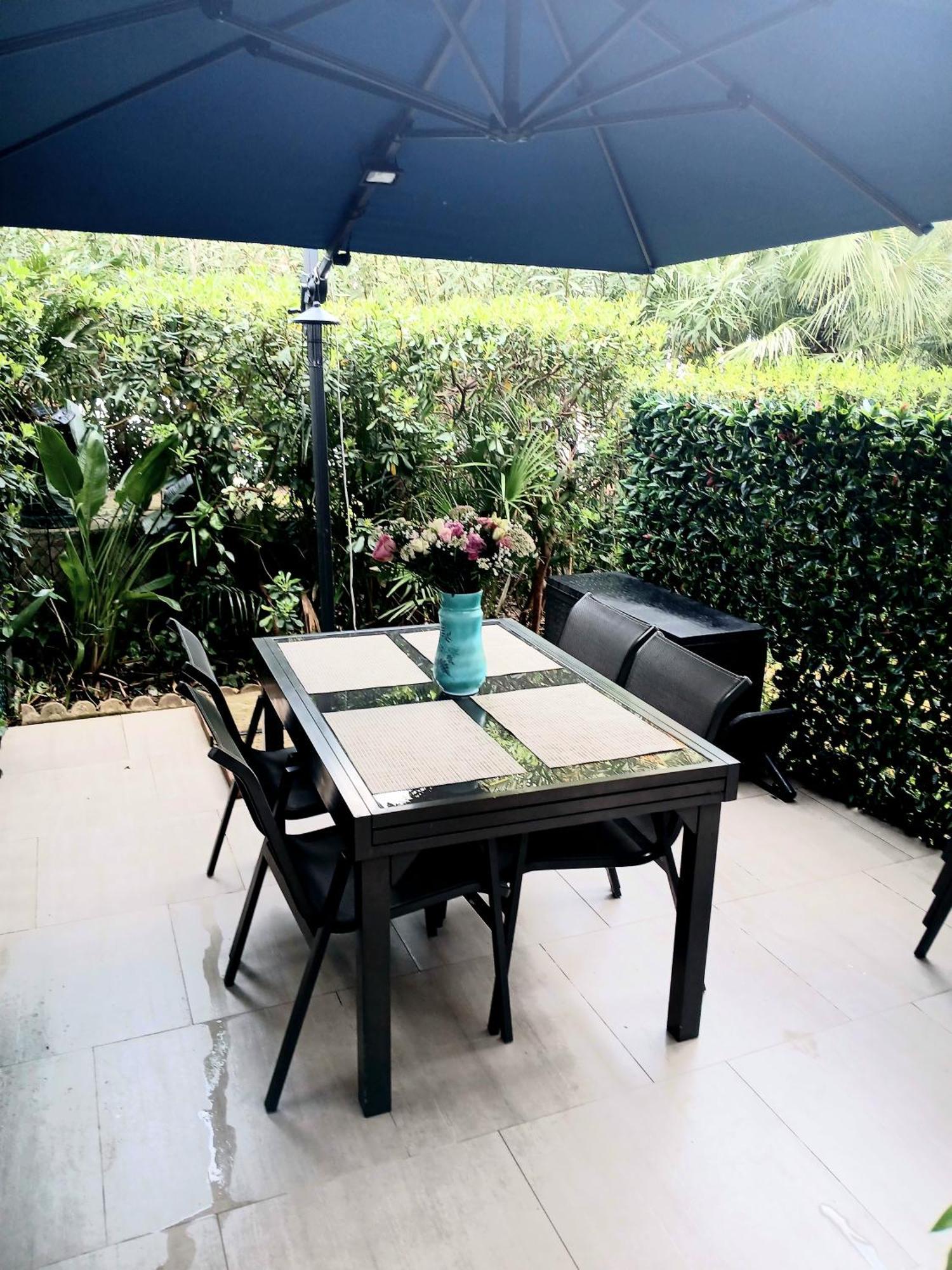 Bel Appartement Les Pieds Dans L'Eau Villeneuve-Loubet Exterior photo